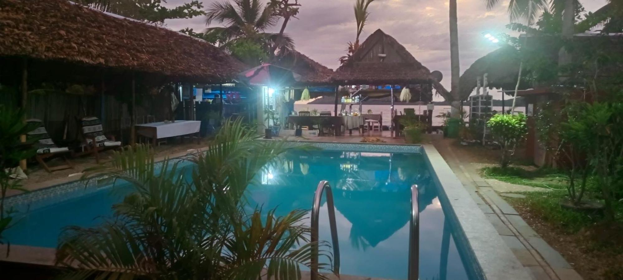 Hotel Piscine Bimoko Nosy-Be Esterno foto