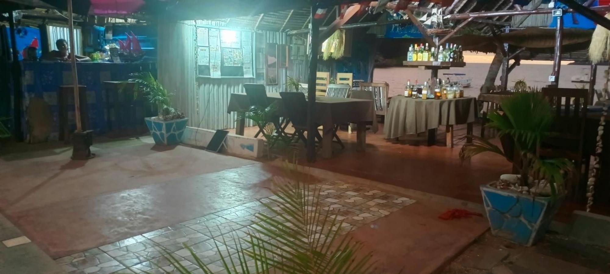 Hotel Piscine Bimoko Nosy-Be Esterno foto