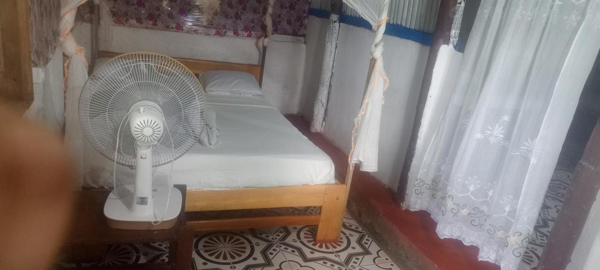 Hotel Piscine Bimoko Nosy-Be Esterno foto